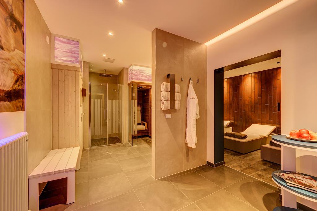 Garni Hotel Kessler Tirolo Exteriör bild