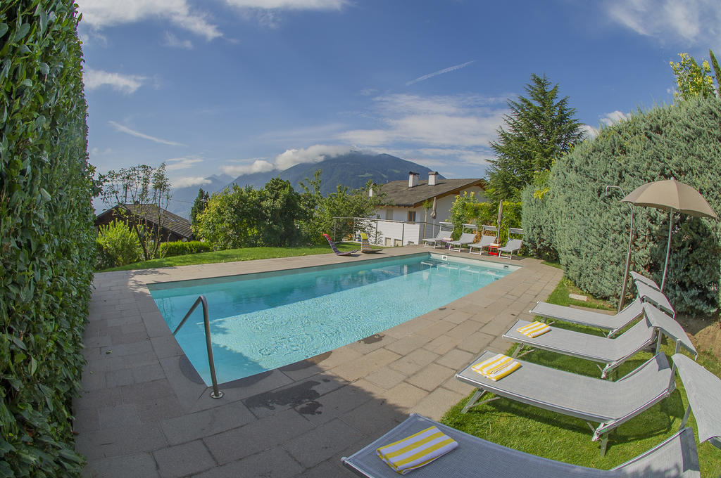 Garni Hotel Kessler Tirolo Exteriör bild