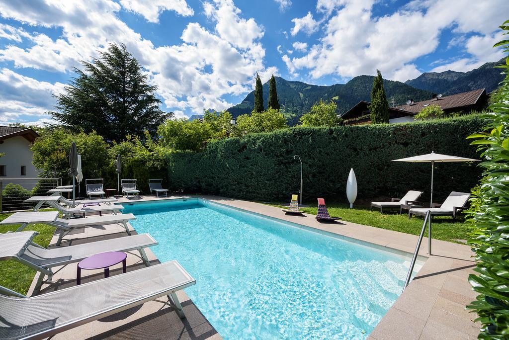 Garni Hotel Kessler Tirolo Exteriör bild